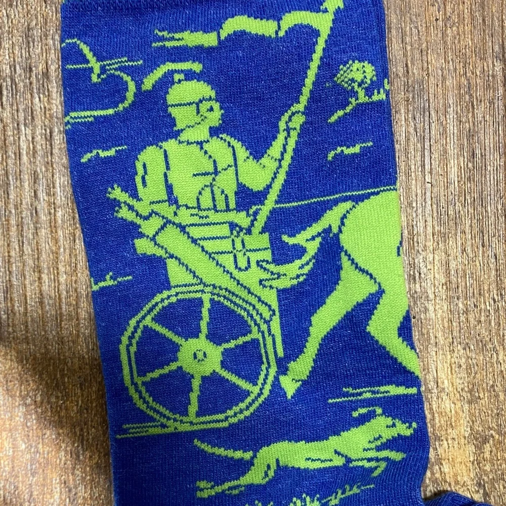 NWT Blue Q size 7-12 men’s crew Microbrewery Adventure‎ Socks - Blue and Green - Picture 4 of 9